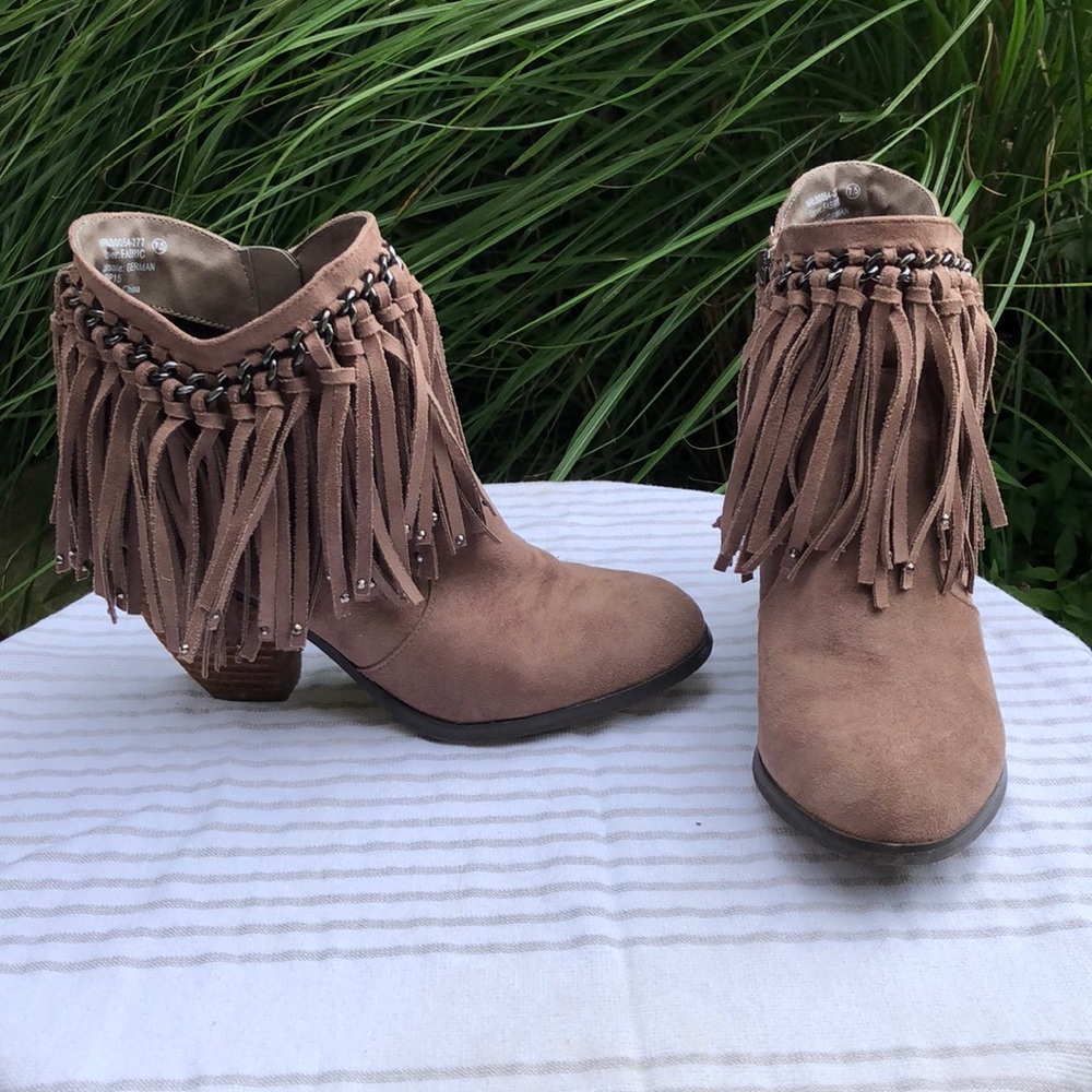 Taupe booties with fringe
